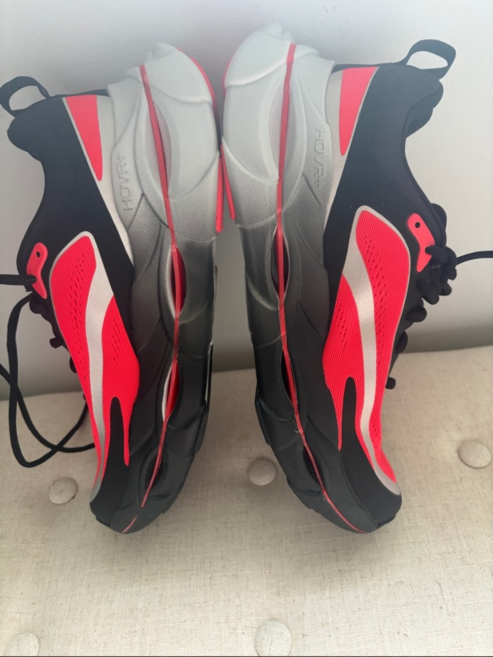 Under Armour  Women's Halo Racer Running Shoes; Sz: 8.5; Like New - Picture 8 of 14